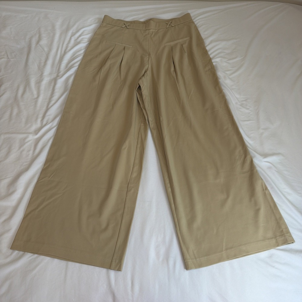 OGL Move Wide Leg Trousers Pants Stretch Size Large Beige Pleated NWT Cream High